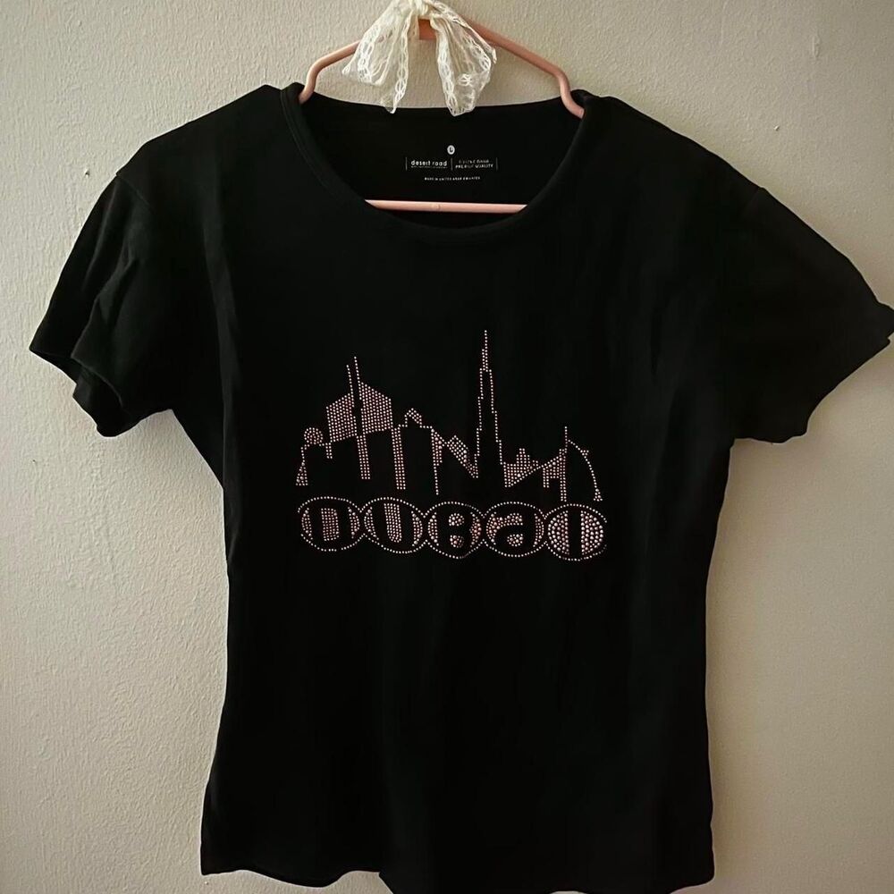 Unbranded Women's Black T-shirt